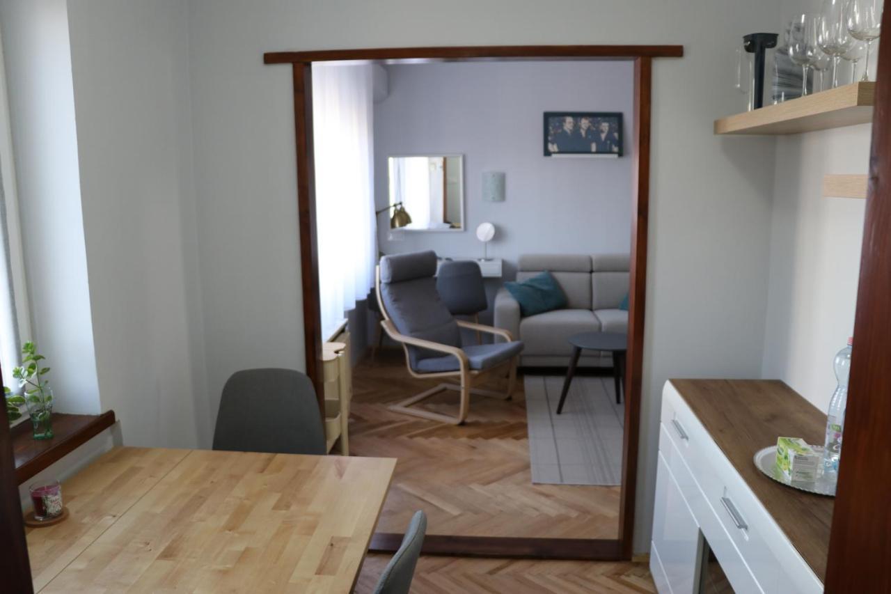Апартаменты Petofi Apartman Сегед Экстерьер фото